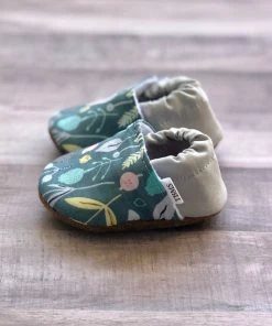 Trendy Baby Mocc Shop Spring Floral Moccasins Baby & Pets