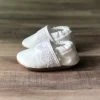 Trendy Baby Mocc Shop White Lace Strip Moccasins Baby & Pets