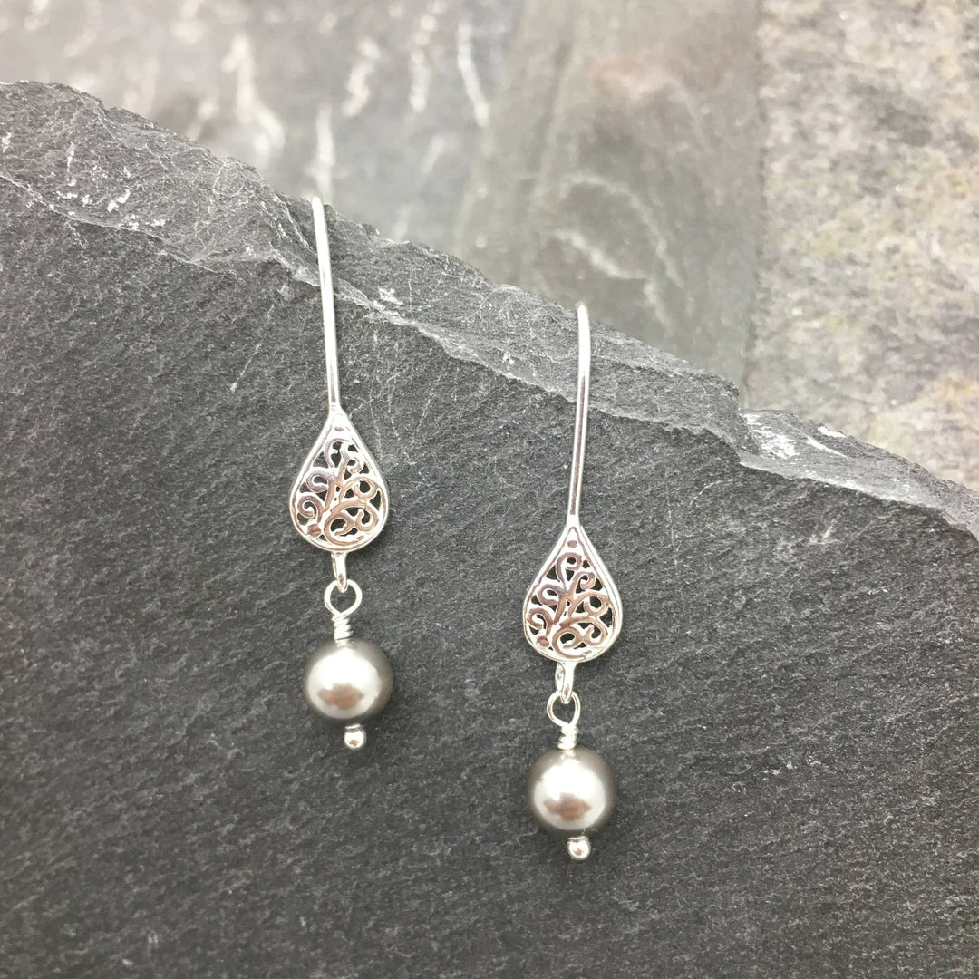 Elizabeth Jewelry Silver Filigree Earring Clothing, Accessories & Mens Elizabeth Jewelry Silver Filigree Earring Clothing, Accessories & Mens