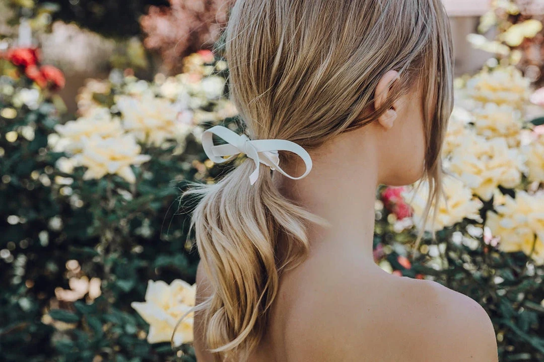 Suade Skinny White Ribbon Hair Ties Suade Skinny White Ribbon Hair Ties