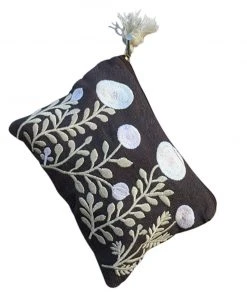 Chloe & Lex Embroidered Garden Medium Pouch Clothing, Accessories & Mens