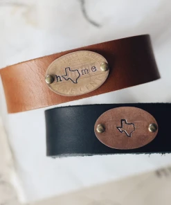 The Traveling Penny NH Outline State Camel Brown Leather Cuff