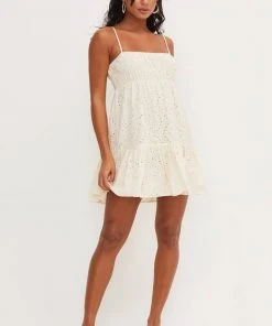 Lush Clothing Clothing, Accessories & Mens Embro Sleeveless Midi Dress