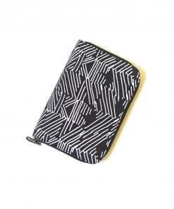 Fair Anita Black Matchstick Zip Folder Jewelry Travel Organizer